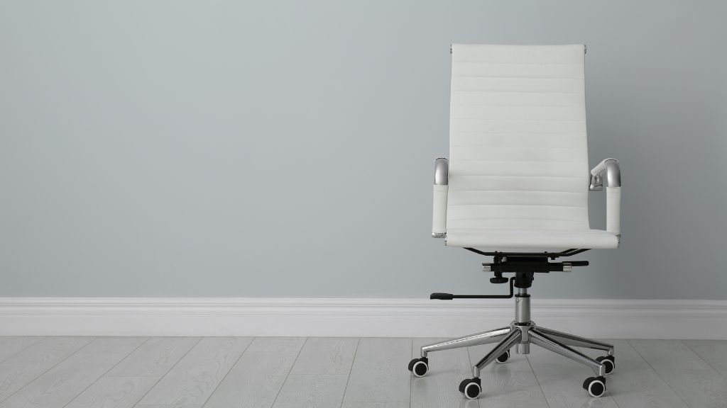fix-office-chair-that-leans-forward
