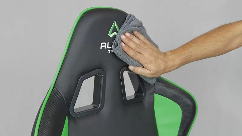 gaming chair cleaning