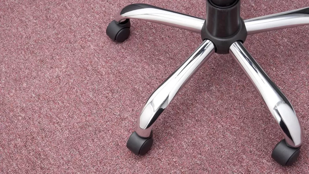 remove-hair-from-office-chair-wheels