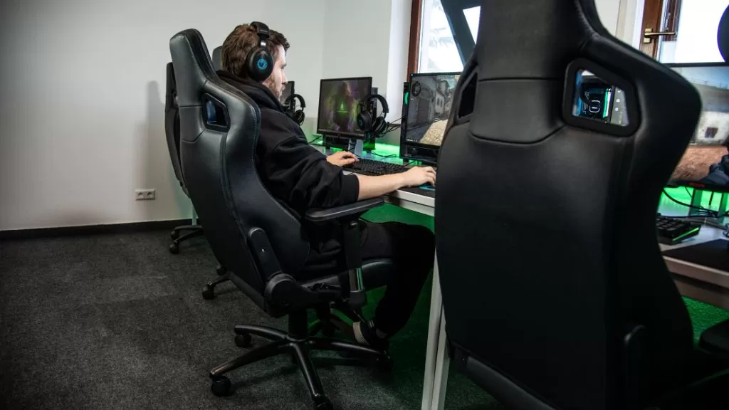 are-gaming-chairs-better-for-your-back